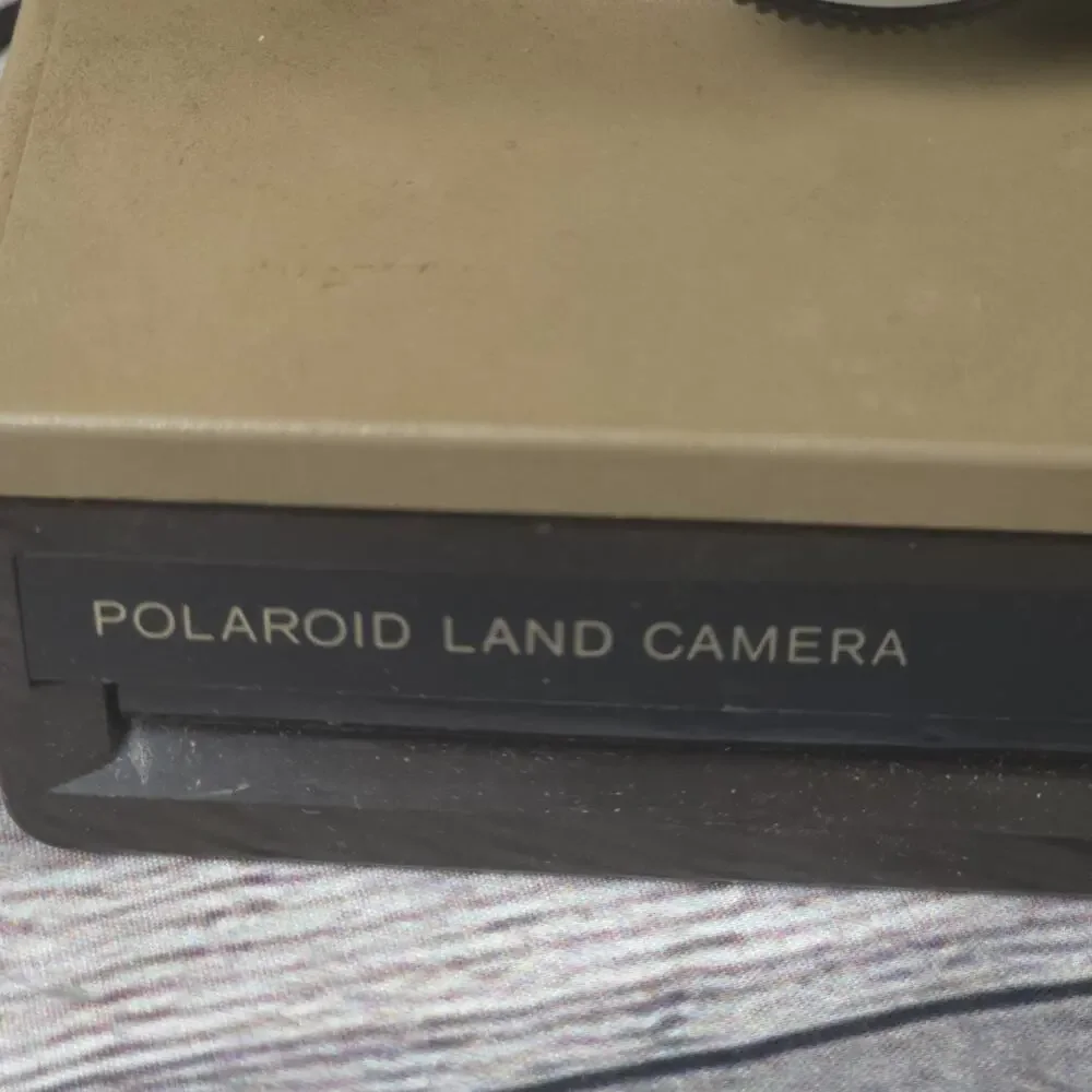 POLAROID PRONTO S VTG Land Camera Instant Film Flash UNTESTED Brown Black